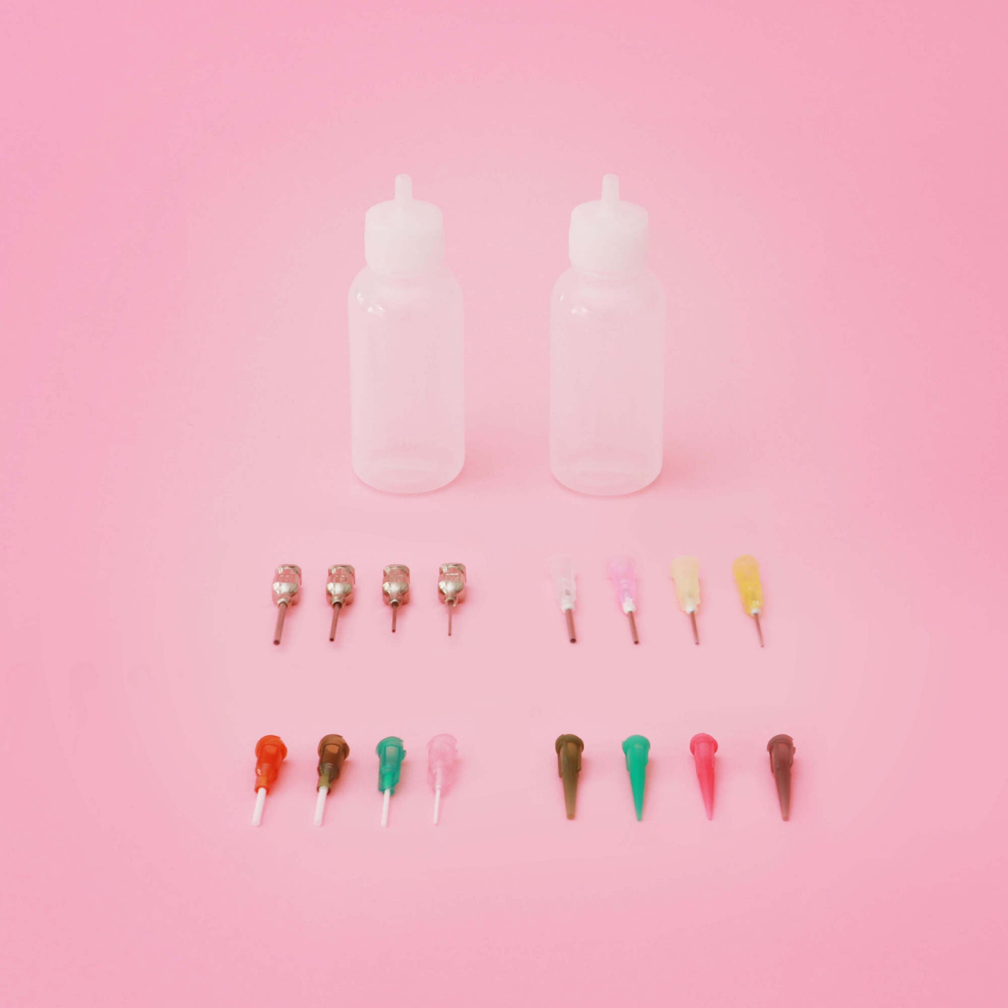 2 Henna Applicator Bottles with 16 Tips