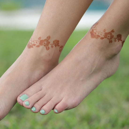 Azalea - bangle or bracelet henna design on ankles