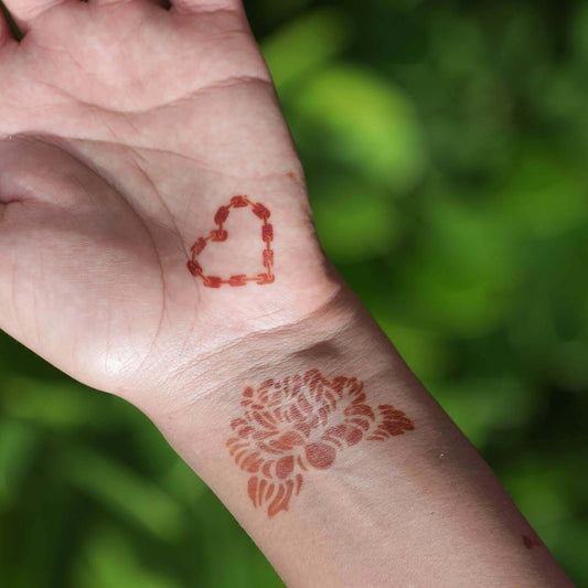Flora Henna Stencil - flower henna design on wrist