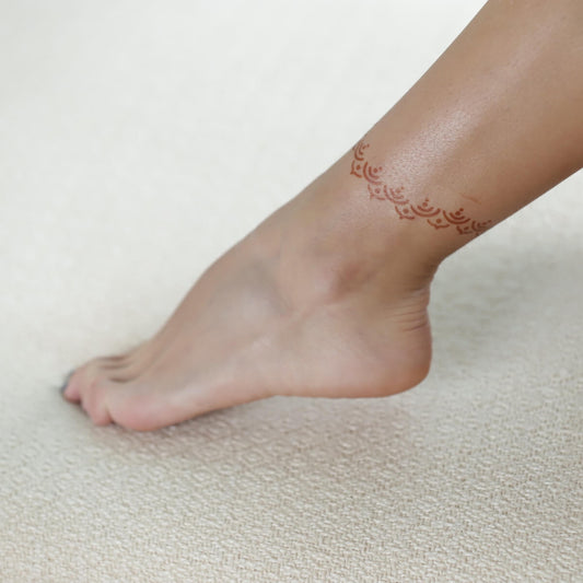 Jade - bangle henna design on ankle