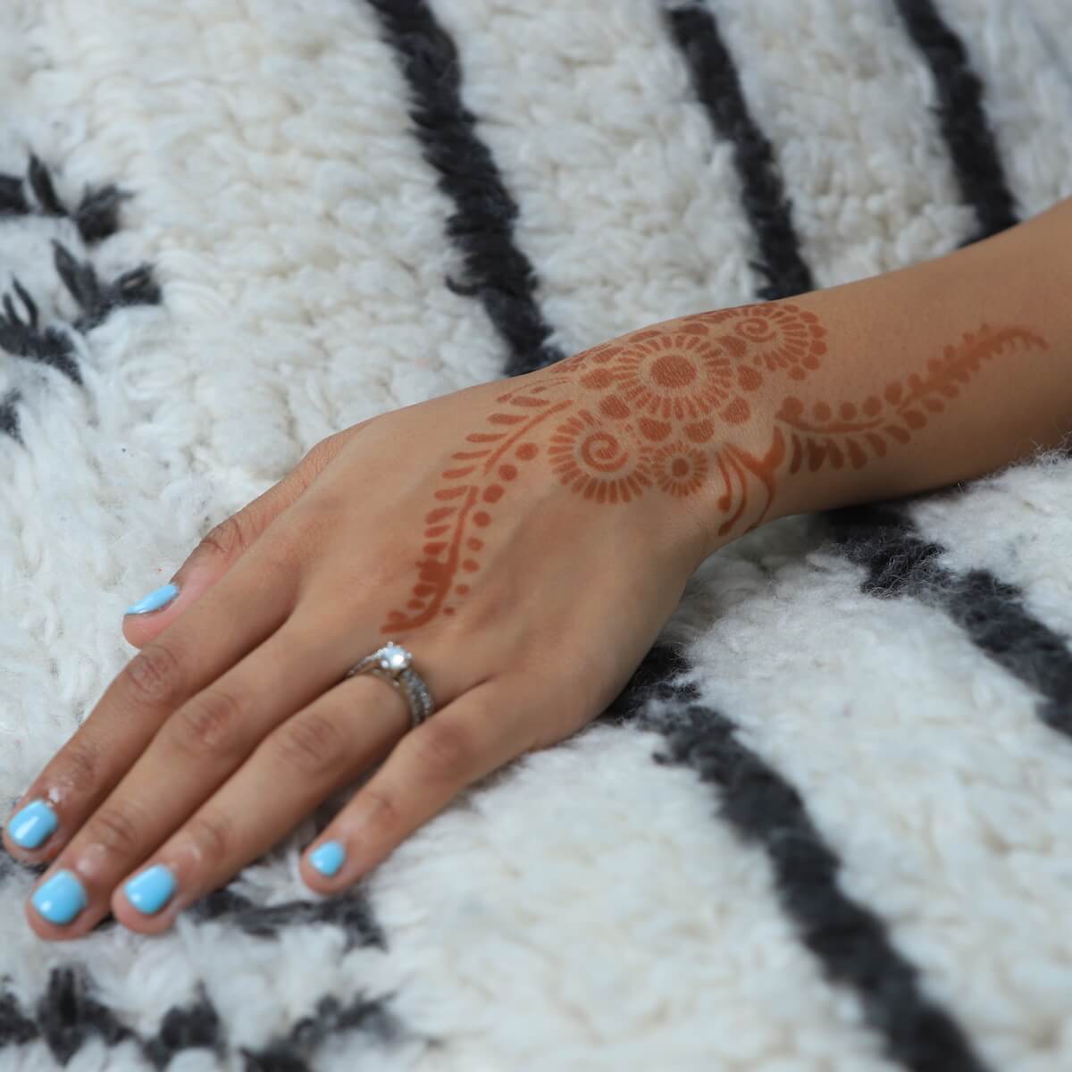 TRIBAL HENNA on Tumblr: Image tagged with Henna, Tribal henna, Tribalhenna